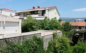 Marjan Hill Apartment - Close To Center & Garage